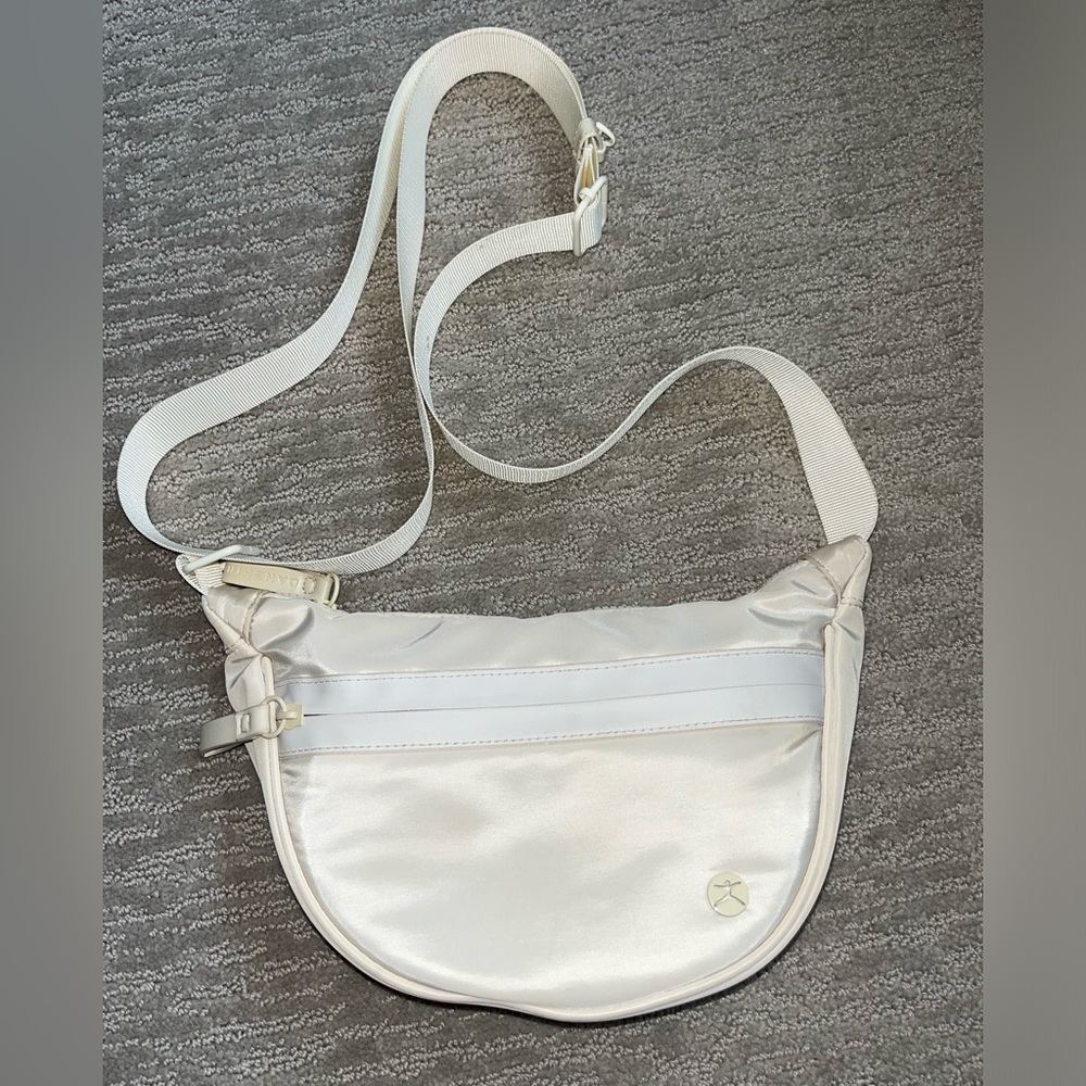 Danskin Crossbody Bag